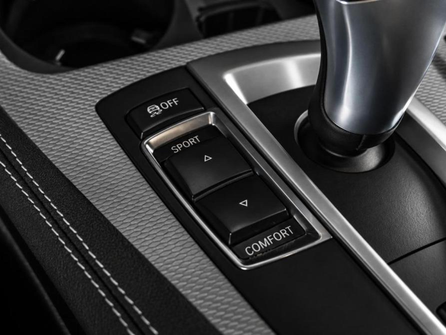 BMW 5 серии VI (F10/F11/F07) Рестайлинг Тюмень  - изображение 26