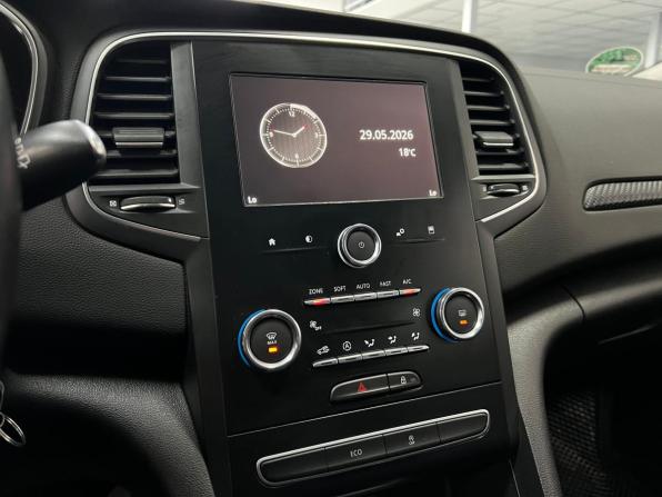 Renault Megane IV с пробегом 2019 года, цена 1 530 000 рублей, 90730 км, универсал, Автокод Объявления