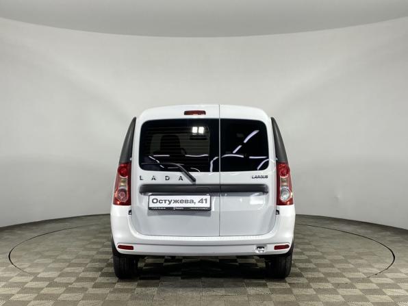 Lada (ВАЗ) Largus I Рестайлинг с пробегом 2024 года, цена 1 379 000 рублей, 39198 км, универсал, Автокод Объявления