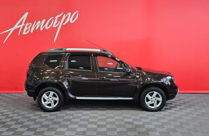 Renault Duster I Рестайлинг с пробегом 2015 года, цена 1 399 000 рублей, 93527 км, внедорожник, Автокод Объявления