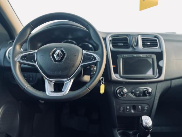 Renault Sandero II Рестайлинг с пробегом 2022 года, цена 1 450 000 рублей, 29000 км, хэтчбек, Автокод Объявления