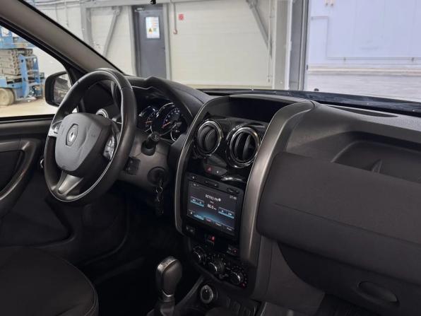 Renault Duster I Рестайлинг с пробегом 2018 года, цена 1 478 000 рублей, 48178 км, внедорожник, Автокод Объявления