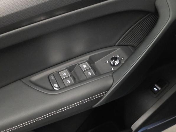 Audi Q5 II (FY) Рестайлинг с пробегом 2025 года, цена 6 049 000 рублей, 79 км, внедорожник, Автокод Объявления