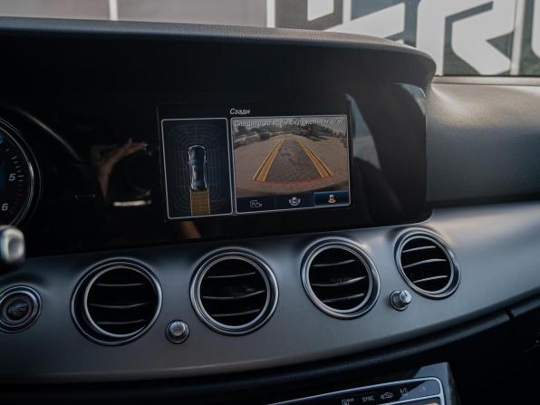 Mercedes-Benz E-Класс V (W213 S213 C238) с пробегом 2018 года, цена 2 200 000 рублей, 278572 км, седан, Автокод Объявления