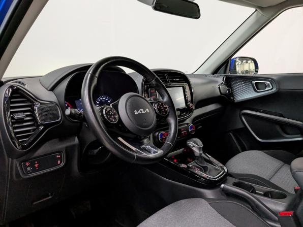 Kia Soul III с пробегом 2022 года, цена 2 215 000 рублей, 55773 км, хэтчбек, Автокод Объявления