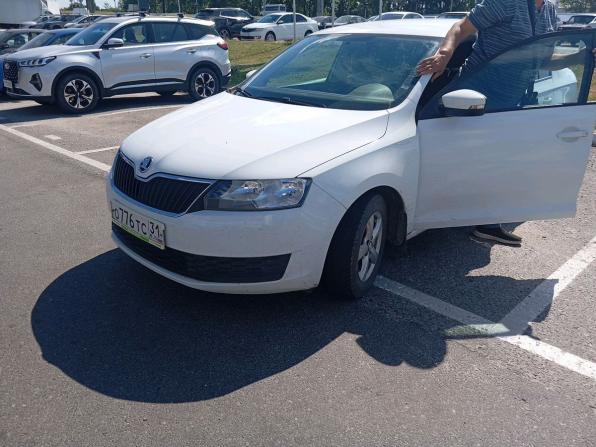 Skoda Rapid I Рестайлинг с пробегом 2018 года, цена 1 399 900 рублей, 60000 км, лифтбек, Автокод Объявления