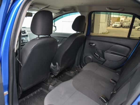 Renault Logan II с пробегом 2016 года, цена 595 000 рублей, 120977 км, седан, Автокод Объявления