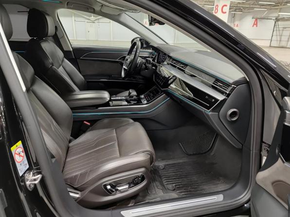 Audi A8 IV (D5) с пробегом 2018 года, цена 4 940 000 рублей, 135553 км, седан, Автокод Объявления