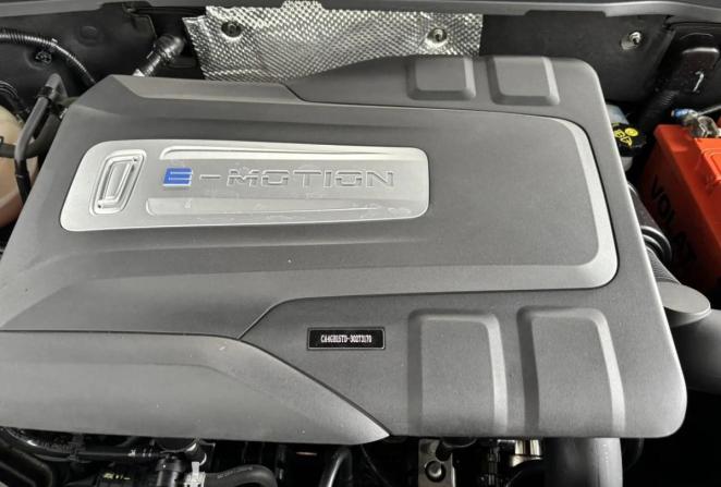 FAW Bestune T77 I с пробегом 2023 года, цена 1 645 000 рублей, 50470 км, внедорожник, Автокод Объявления