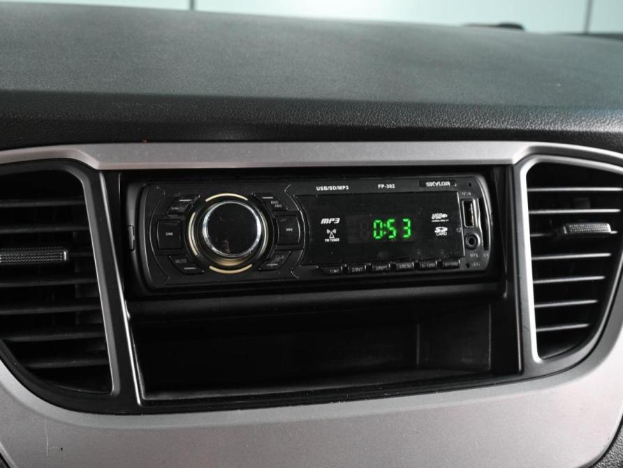 Hyundai Solaris II Ростов-на-Дону  - изображение 12