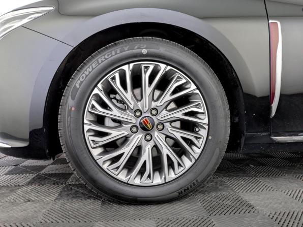Hongqi H5 II с пробегом 2024 года, цена 2 400 000 рублей, 145558 км, седан, Автокод Объявления