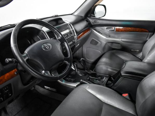 Toyota Land Cruiser Prado 120 Series Рестайлинг с пробегом 2007 года, цена 1 881 000 рублей, 263287 км, внедорожник, Автокод Объявления