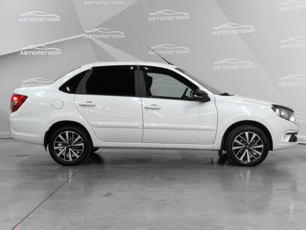Lada (ВАЗ) Granta I Рестайлинг с пробегом 2023 года, цена 899 000 рублей, 29000 км, седан, Автокод Объявления