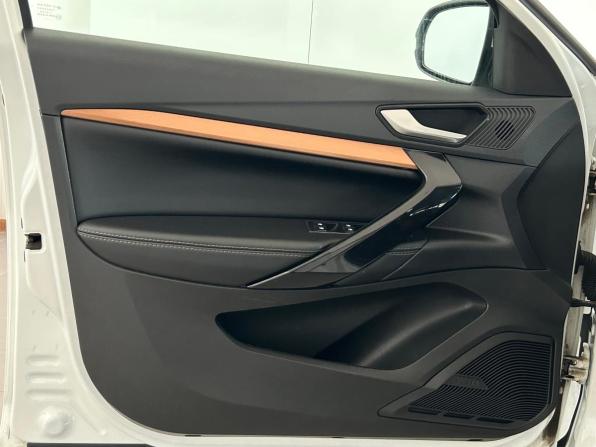 Lada (ВАЗ) Vesta I Рестайлинг (NG) с пробегом 2023 года, цена 1 360 000 рублей, 58038 км, седан, Автокод Объявления