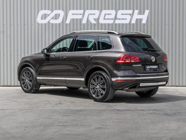 Volkswagen Touareg II Рестайлинг с пробегом 2015 года, цена 2 480 000 рублей, 238346 км, внедорожник, Автокод Объявления
