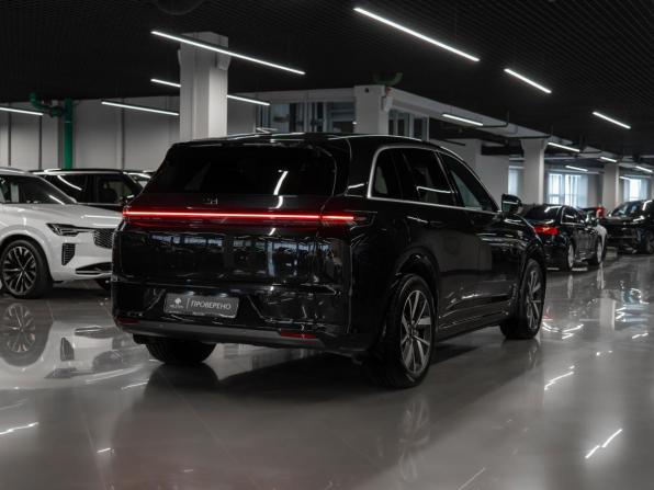 Li Auto (Lixiang) L7 I с пробегом 2023 года, цена 6 340 000 рублей, 22802 км, внедорожник, Автокод Объявления