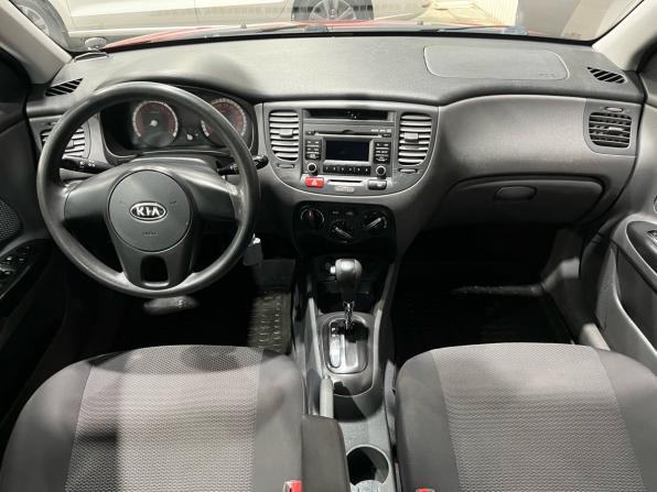 Kia Rio II Рестайлинг с пробегом 2011 года, цена 620 000 рублей, 121014 км, хэтчбек, Автокод Объявления