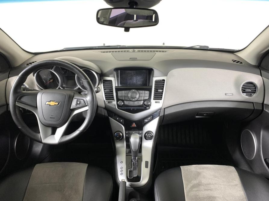 Chevrolet Cruze I Москва  - изображение 12