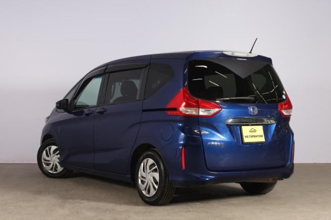 Honda Freed II Рестайлинг с пробегом 2018 года, цена 1 699 000 рублей, 86200 км, компактвэн, Автокод Объявления