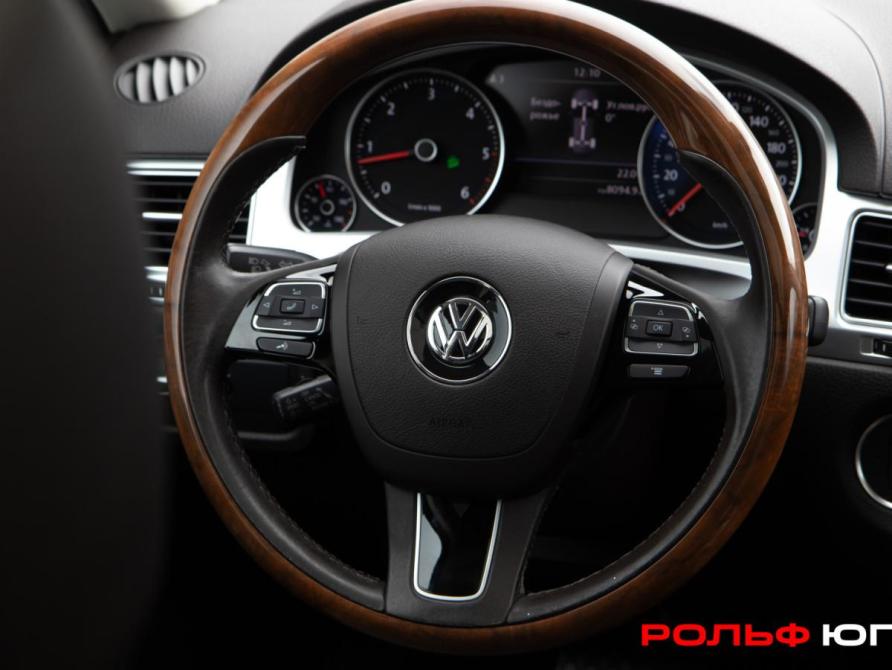 Volkswagen Touareg II Рестайлинг Москва  - изображение 13