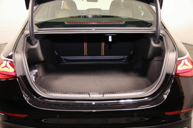 Новый Mercedes-Benz E-Класс VI (W214 S214) 2026 года, цена 9 460 000 рублей, седан, Автокод Объявления