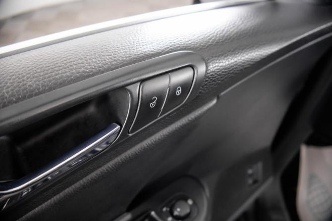 Volkswagen Passat B6 с пробегом 2006 года, цена 749 000 рублей, 275489 км, седан, Автокод Объявления