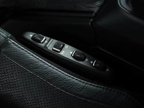 Mercedes-Benz G-Класс II (W463) Рестайлинг 3 с пробегом 2015 года, цена 5 099 046 рублей, 81934 км, внедорожник, Автокод Объявления