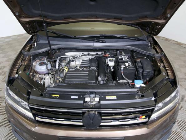 Volkswagen Tiguan II с пробегом 2020 года, цена 2 495 000 рублей, 74000 км, внедорожник, Автокод Объявления