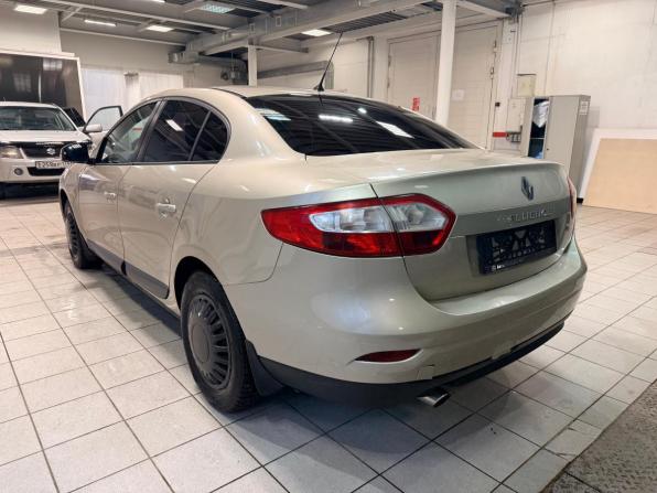 Renault Fluence I с пробегом 2011 года, цена 529 000 рублей, 285347 км, седан, Автокод Объявления