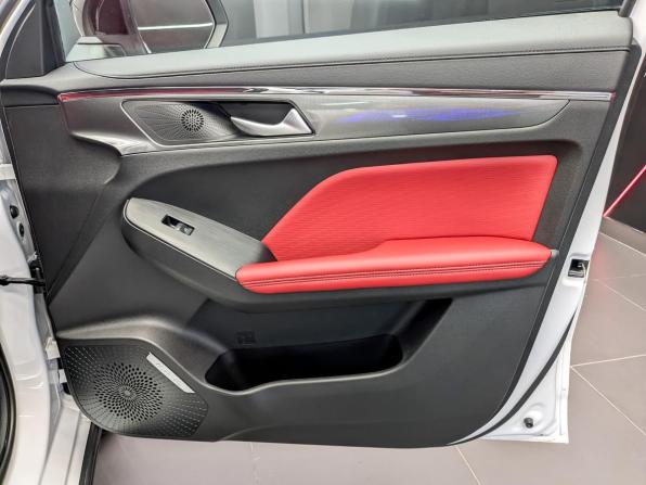 Haval Jolion I Рестайлинг с пробегом 2025 года, цена 2 405 000 рублей, 1453 км, внедорожник, Автокод Объявления