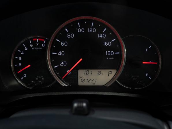 Toyota Corolla XI (E160 E170) Рестайлинг 2 с пробегом 2017 года, цена 1 155 000 рублей, 181300 км, универсал, Автокод Объявления