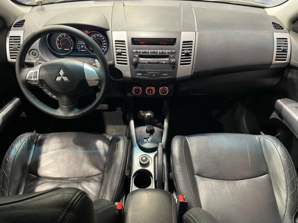 Mitsubishi Outlander II Рестайлинг с пробегом 2011 года, цена 895 000 рублей, 190242 км, внедорожник, Автокод Объявления