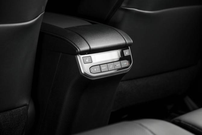 Toyota Highlander IV (XU70) с пробегом 2026 года, цена 5 690 000 рублей, 100 км, внедорожник, Автокод Объявления