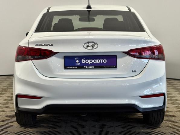 Hyundai Solaris II с пробегом 2019 года, цена 1 345 000 рублей, 115161 км, седан, Автокод Объявления