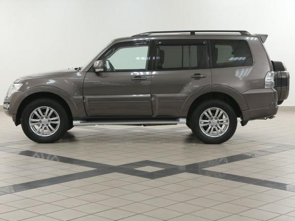 Mitsubishi Pajero IV Рестайлинг 2 с пробегом 2014 года, цена 2 452 000 рублей, 168800 км, внедорожник, Автокод Объявления