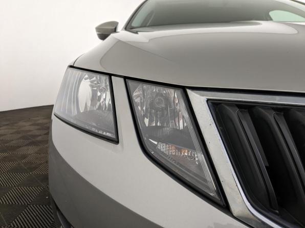 Skoda Octavia III (A7) Рестайлинг с пробегом 2017 года, цена 1 660 000 рублей, 68914 км, лифтбек, Автокод Объявления