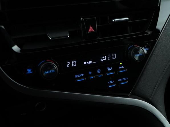 Toyota Camry VIII (XV70) Рестайлинг с пробегом 2021 года, цена 2 899 046 рублей, 126624 км, седан, Автокод Объявления