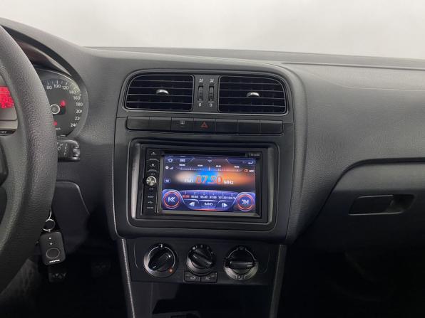 Volkswagen Polo V с пробегом 2013 года, цена 830 000 рублей, 111456 км, седан, Автокод Объявления