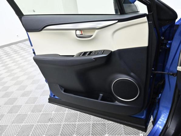 Lexus NX I Рестайлинг с пробегом 2020 года, цена 2 599 000 рублей, 64939 км, внедорожник, Автокод Объявления