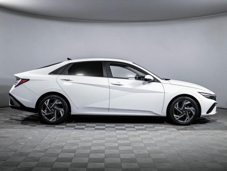 Hyundai Elantra VII (CN7) Рестайлинг Москва  - изображение 4