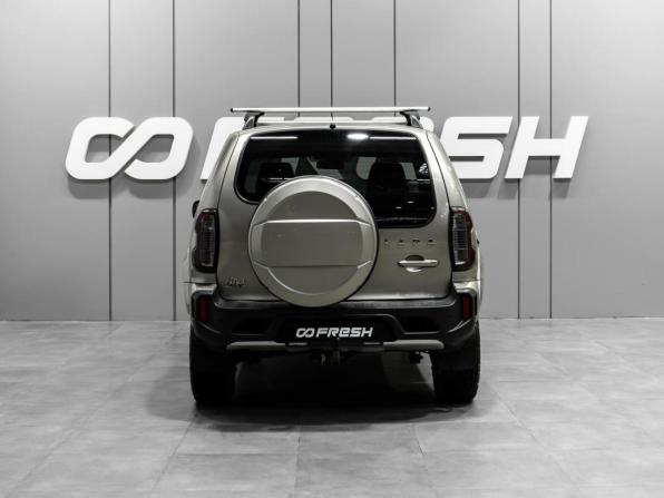Lada (ВАЗ) Niva Travel I с пробегом 2021 года, цена 979 000 рублей, 116309 км, внедорожник, Автокод Объявления