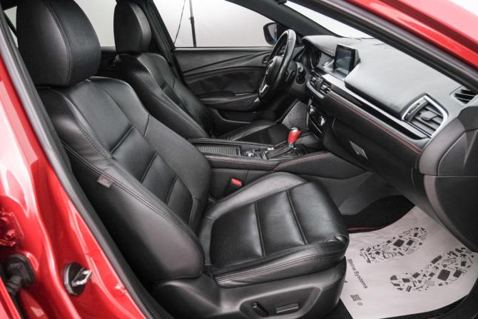Mazda 6 III (GJ) Рестайлинг с пробегом 2015 года, цена 1 949 000 рублей, 170000 км, седан, Автокод Объявления