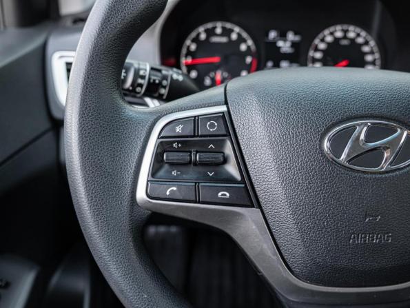 Hyundai Solaris II Рестайлинг с пробегом 2021 года, цена 1 431 000 рублей, 82991 км, седан, Автокод Объявления