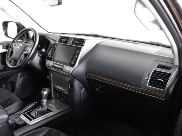 Toyota Land Cruiser Prado 150 Series Рестайлинг 3 с пробегом 2021 года, цена 6 762 690 рублей, 58257 км, внедорожник, Автокод Объявления