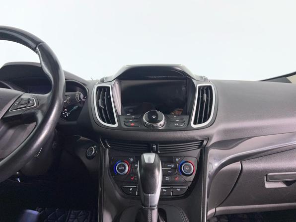 Ford Kuga II Рестайлинг с пробегом 2017 года, цена 1 599 000 рублей, 87000 км, внедорожник, Автокод Объявления