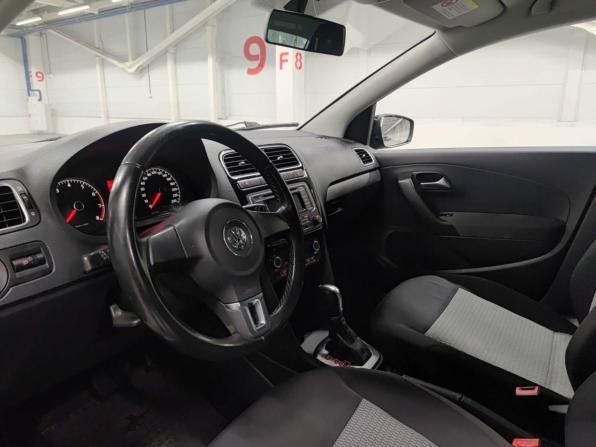 Volkswagen Polo V с пробегом 2014 года, цена 905 000 рублей, 161437 км, седан, Автокод Объявления