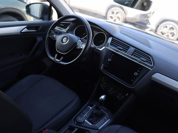 Volkswagen Tiguan II с пробегом 2018 года, цена 2 722 000 рублей, 114829 км, внедорожник, Автокод Объявления