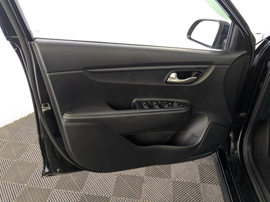 Kia Rio IV Рестайлинг Москва  - изображение 19