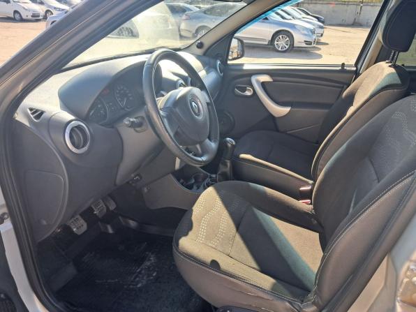 Renault Sandero I с пробегом 2013 года, цена 569 000 рублей, 170320 км, хэтчбек, Автокод Объявления