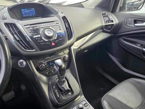 Ford Kuga II с пробегом 2013 года, цена 1 177 000 рублей, 178909 км, внедорожник, Автокод Объявления